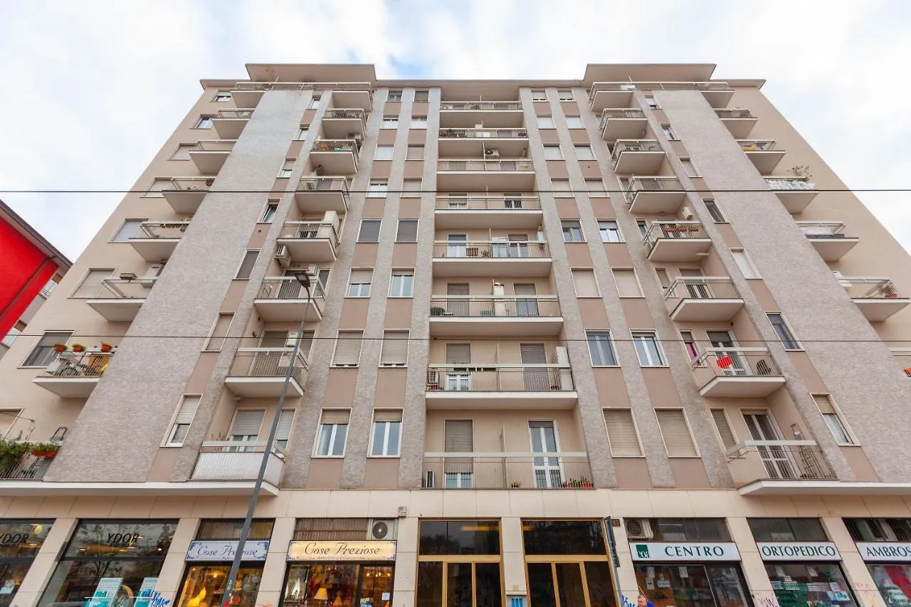 Darsena Navigli Apt - 800 M Far From P.Ta Genova M2 Apartment Milan